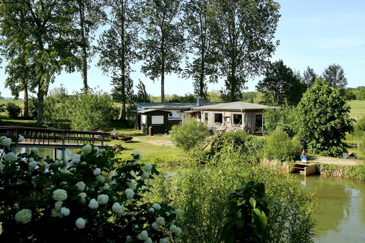 Peenehof Koeppen - Ferienwohnungen & Schlaffaesser Jordenstorf Exterior foto